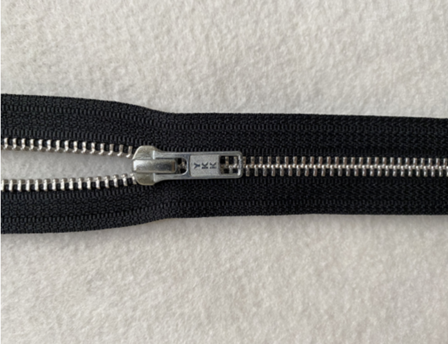 Harts YKK 26" Aluminum Separating Zipper Black