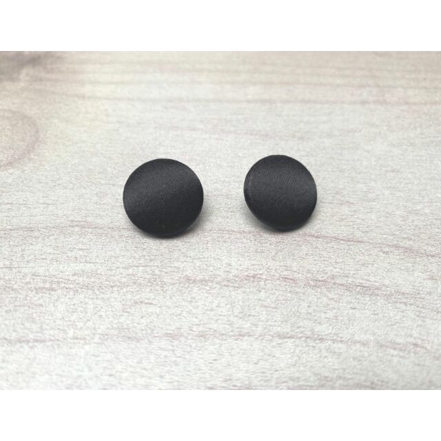 Satin Buttons Black 19mm